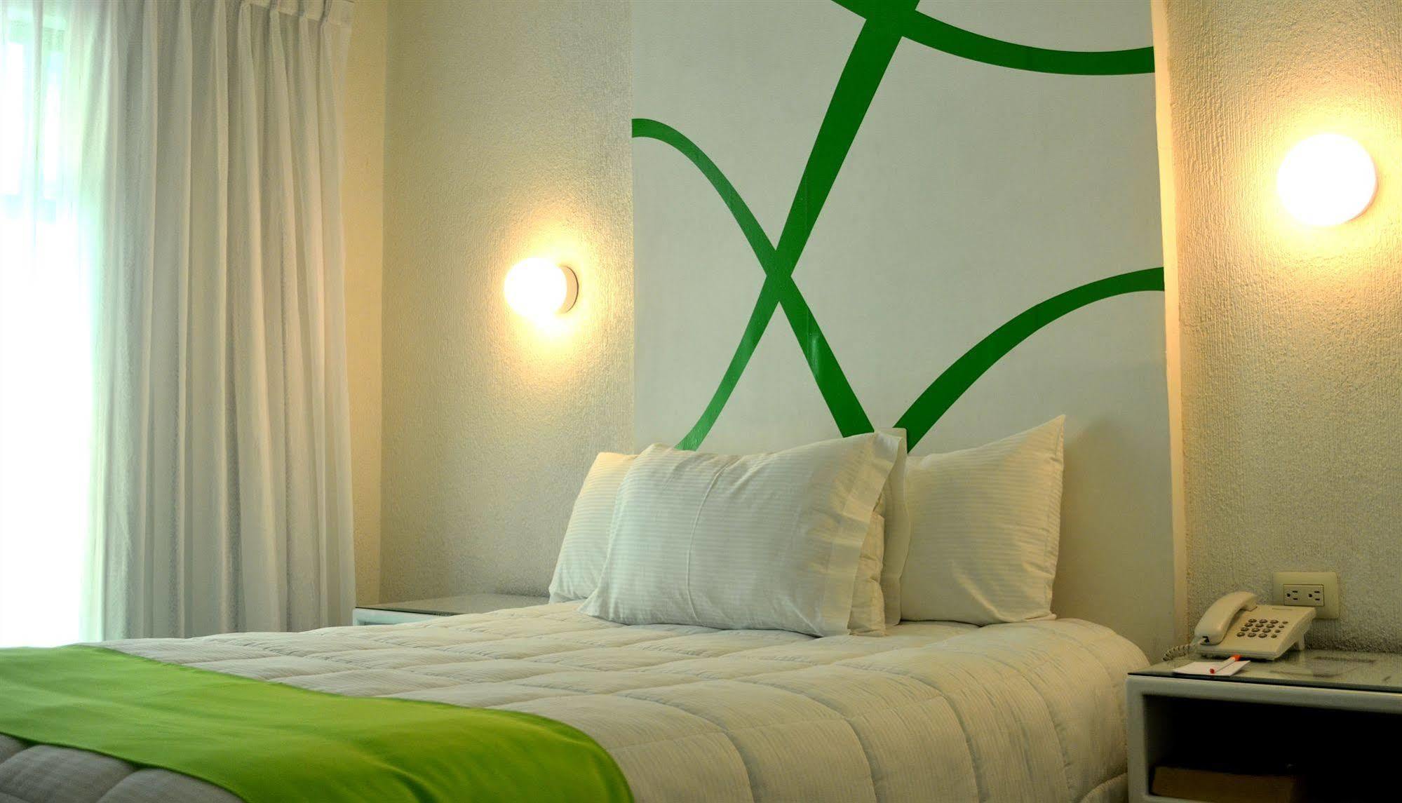 Hotel Medrano Tematicas And Business Rooms Aguascalientes Extérieur photo
